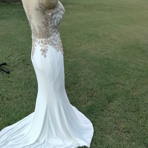 ED YOUNG FORMAL LONG DRESS SZ XS IVORY/GOLD Elegant Sexy after 5 - Picture 5 of 8